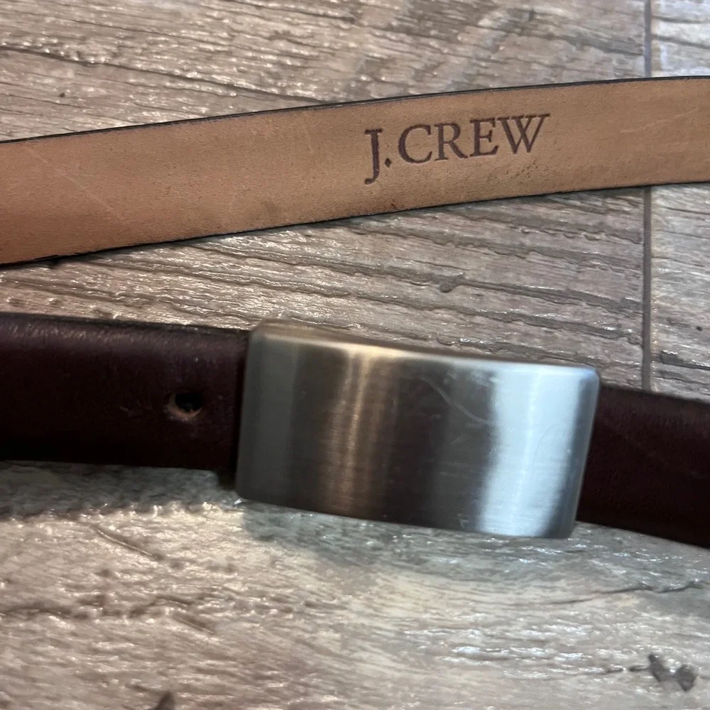 J.Crew Women Skinny Leather Belt Sz 28 Dark Brown Burgundy Brushed Silver Buckle